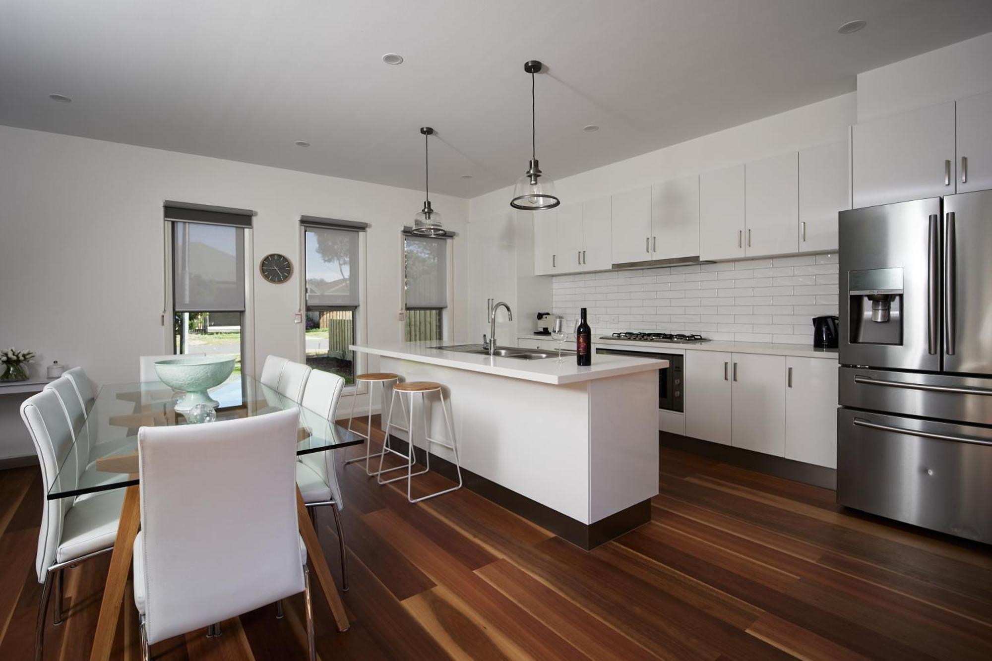 Holiday home Beautiful Newly Built Townhouse 5min Walk To *